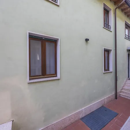 Prestige - Blue Serenity Verona